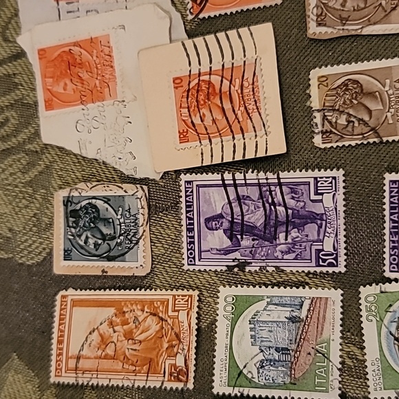 Lot of Italian Stamps, Used, Vintage - Picture 4 of 8